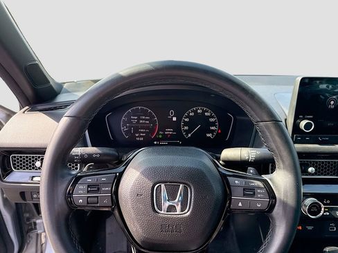 Used 2022 Honda Civic Sport image 13