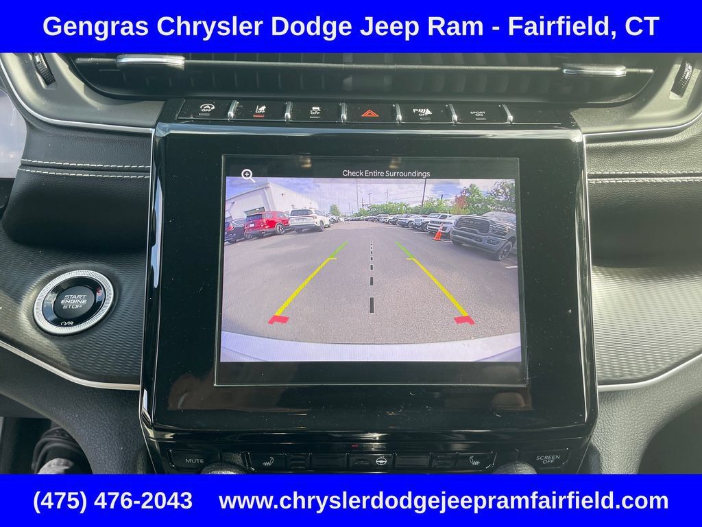 Used 2023 Jeep Grand Cherokee L Altitude AWD/4WD image 63