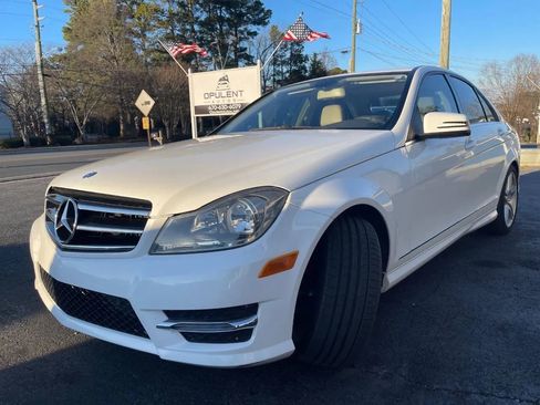 Used 2014 Mercedes-Benz C 250 Sedan w/ Premium 1 Package image 3
