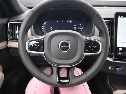 New 2026 Volvo XC90 T8 Plus w/ Protection Package Premier image 24