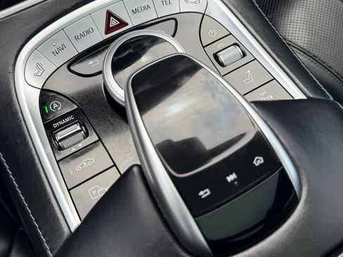 Used 2018 Mercedes-Benz S 560 4MATIC Sedan image 40