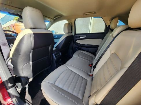 Used 2020 Ford Edge SEL w/ Convenience Package image 14