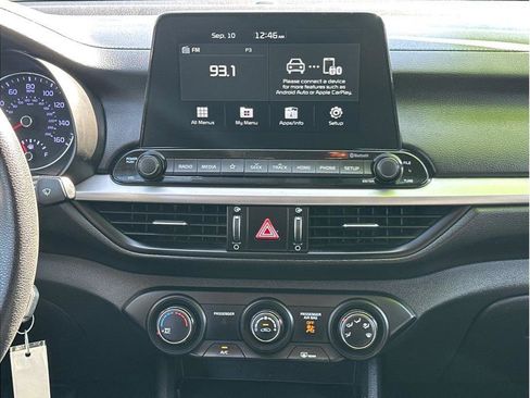 Used 2021 Kia Forte LXS image 17