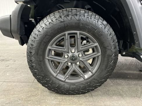 Used 2024 Jeep Wrangler Sport image 30