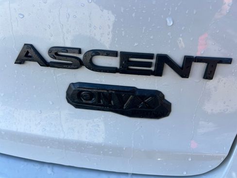 Used 2023 Subaru Ascent Onyx Edition AWD/4WD image 31