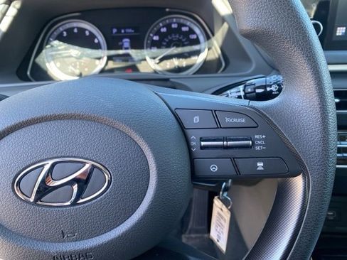 Used 2021 Hyundai Sonata SE w/ Cargo Package image 21