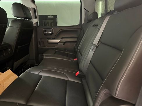 Used 2018 Chevrolet Silverado 1500 LTZ Z71 w/ LTZ Plus Package AWD/4WD image 8