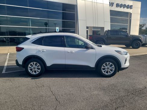 Certified 2024 Ford Escape Active w/ Tech Pack #1 image 2