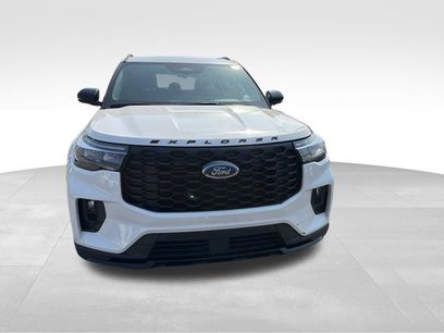 Used 2025 Ford Explorer ST-Line w/ ST-Line Street Pack