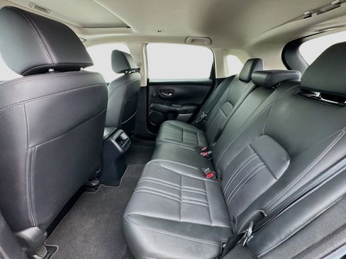 Used 2024 Honda HR-V EX-L image 16