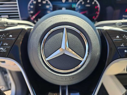 Used 2026 Mercedes-Benz GLS 450 4MATIC image 29