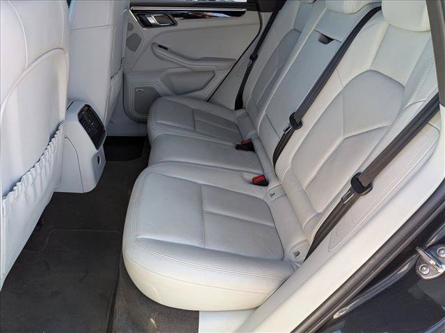 Used 2021 Porsche Macan S AWD/4WD image 20