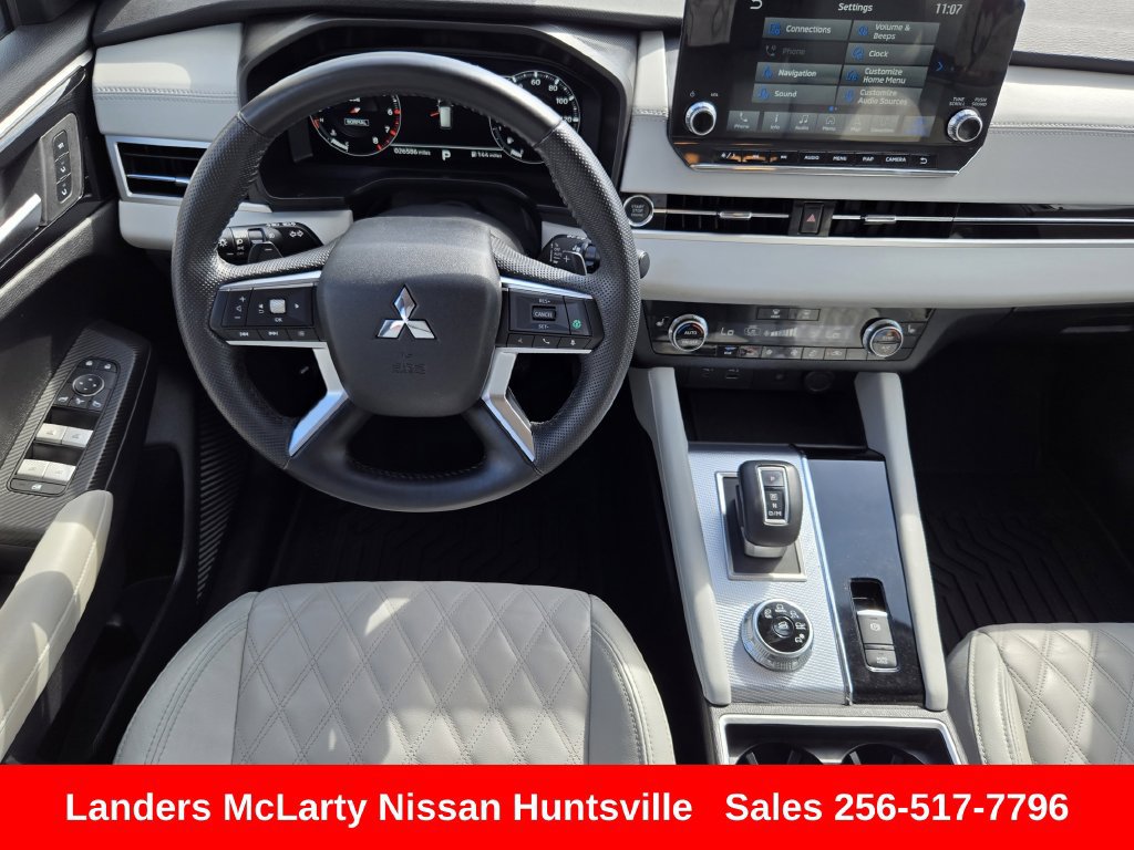 Used 2024 Mitsubishi Outlander SEL FWD image 15