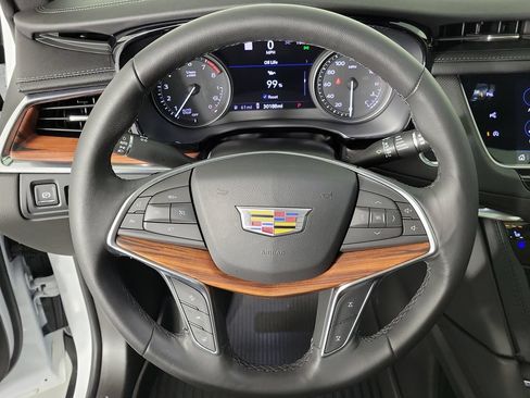 Used 2024 Cadillac XT5 Premium Luxury w/ Technology Package FWD image 21