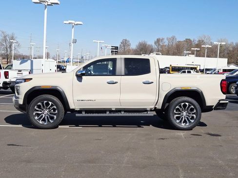 New 2026 GMC Canyon Denali image 6