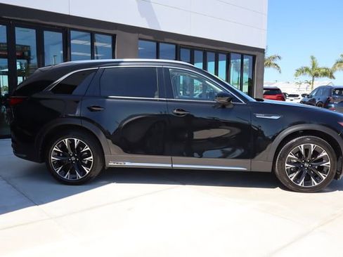 Used 2024 MAZDA CX-90 Plug-In Hybrid w/ Premium Plus AWD/4WD image 2
