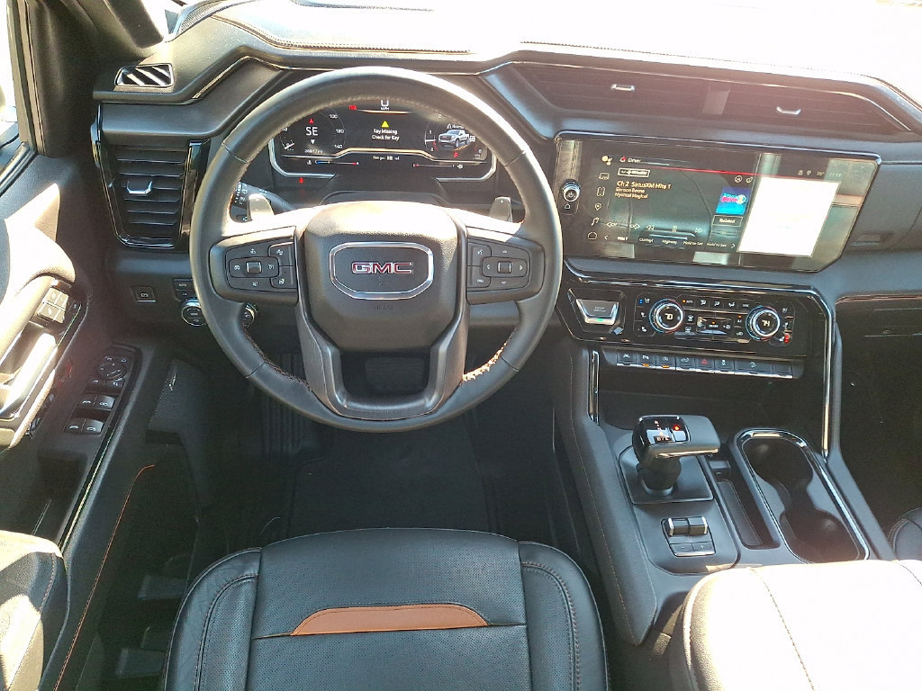 Used 2024 GMC Sierra 1500 AT4 w/ Technology Package AWD/4WD image 2