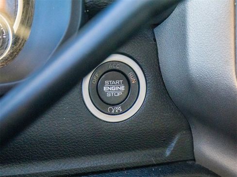 Used 2022 RAM 2500 Laramie image 32