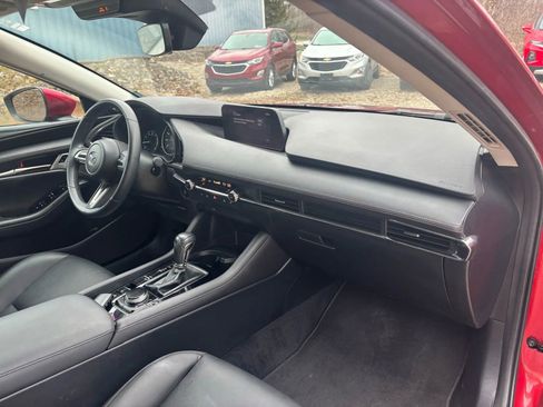 Used 2020 MAZDA MAZDA3 Sedan w/ Preferred Package image 36