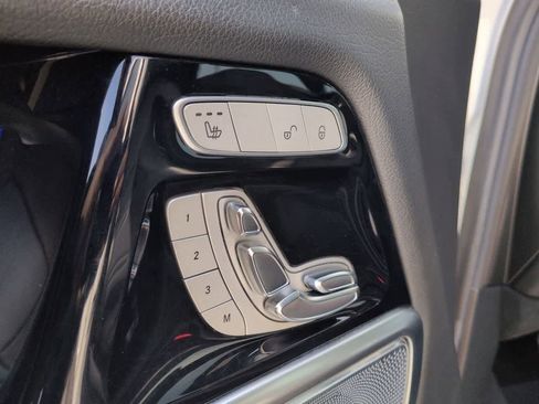 Used 2019 Mercedes-Benz G 550 image 17