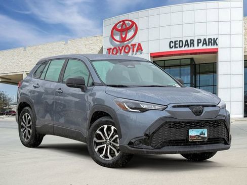 Used 2025 Toyota Corolla Cross AWD Hybrid image 1