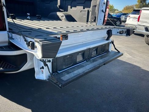 Certified 2025 GMC Sierra 2500 Denali Ultimate w/ Max Trailering Package image 17