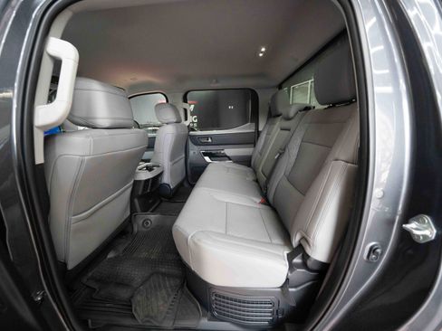 Used 2023 Toyota Tundra Limited image 23