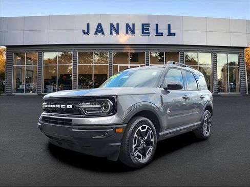 Used 2024 Ford Bronco Sport Outer Banks image 1