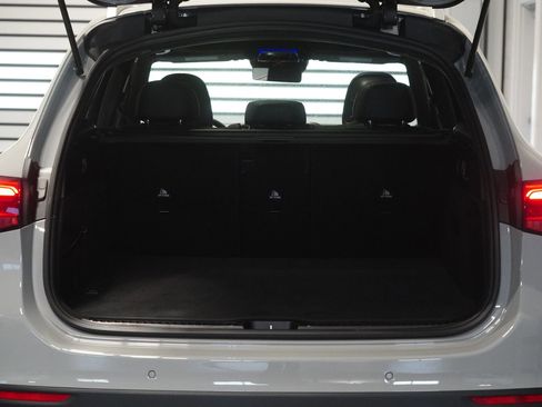 Certified 2025 Mercedes-Benz GLC 300 4MATIC image 30