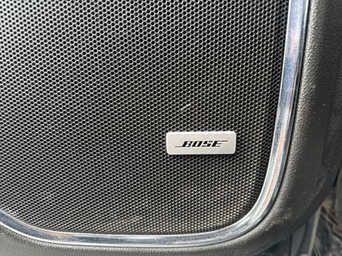 Used 2019 GMC Yukon SLT AWD/4WD image 19