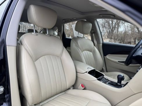 Used 2017 INFINITI QX50 AWD w/ Premium Plus Package image 19