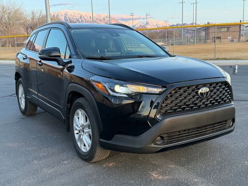 Used 2022 Toyota Corolla Cross LE w/ Moonroof Package image 21