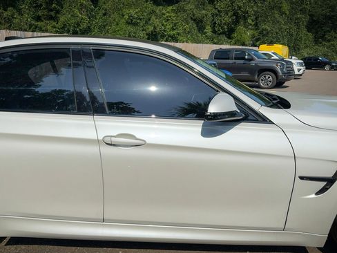 Used 2016 BMW M3 RWD image 34