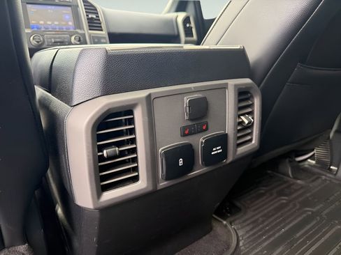 Used 2019 Ford F150 Raptor w/ Equipment Group 802A Luxury image 33