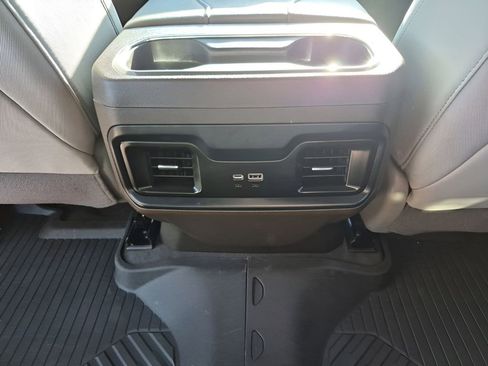 Used 2023 Chevrolet Silverado 1500 RST AWD/4WD image 21