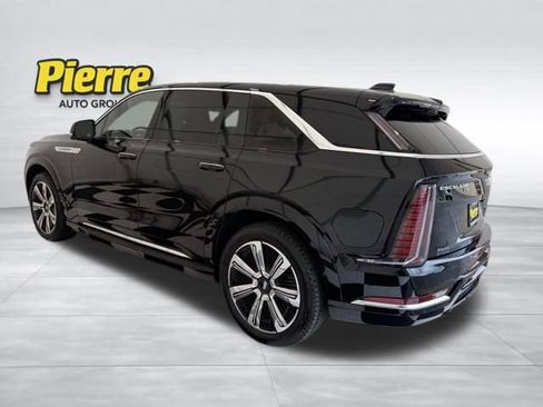 Used 2025 Cadillac Escalade IQ Luxury 2 w/ LPO, Premium Carpet Package AWD/4WD image 2