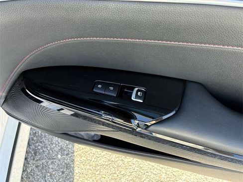 Used 2022 Kia K5 GT image 32