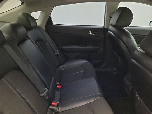 Used 2018 Kia Optima S FWD image 19