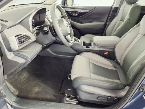 Certified 2025 Subaru Outback Onyx Edition image 13