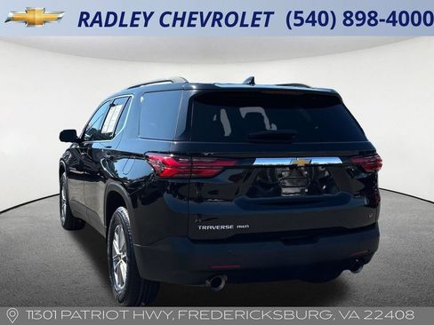 Used 2023 Chevrolet Traverse LT AWD/4WD image 18