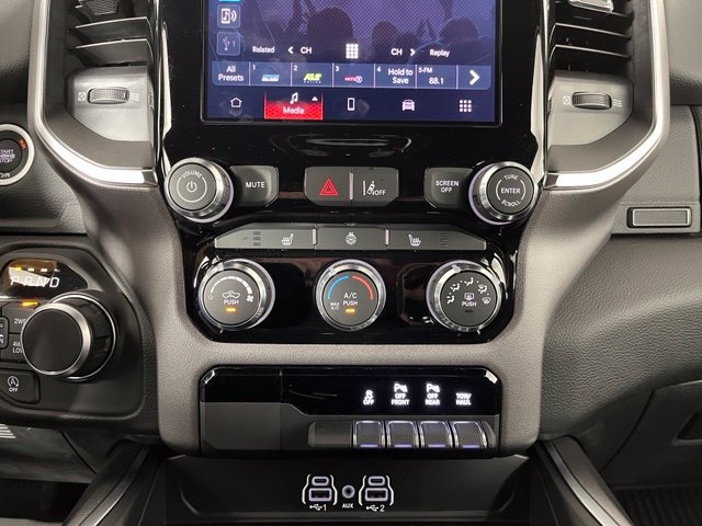 Used 2026 RAM 1500 Big Horn w/ Night Edition AWD/4WD image 31