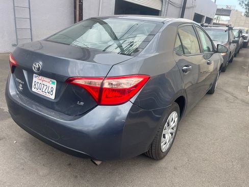 Used 2017 Toyota Corolla LE w/ Carpet Mat Package (TMS) FWD image 4