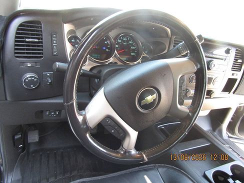 Used 2008 Chevrolet Silverado 3500 LT AWD/4WD image 11