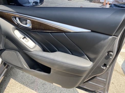 Used 2018 INFINITI Q50 Luxe w/ Cargo Package (L95) image 22