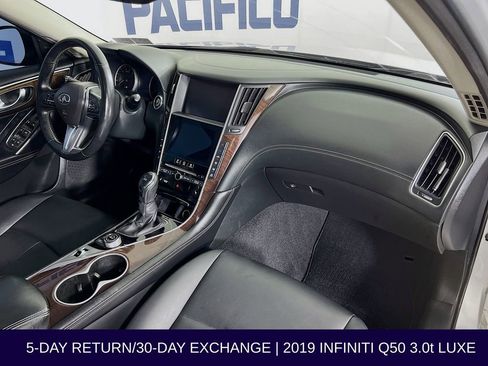 Used 2019 INFINITI Q50 Luxe w/ Essential Package (3.0T Luxe) AWD/4WD image 33