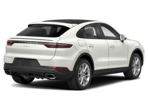 Used 2023 Porsche Cayenne Coupe AWD/4WD image 2