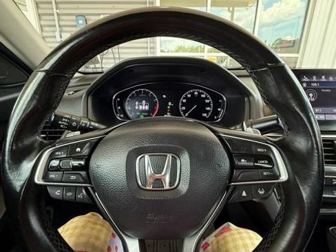 Used 2022 Honda Accord Sport Special Edition image 8