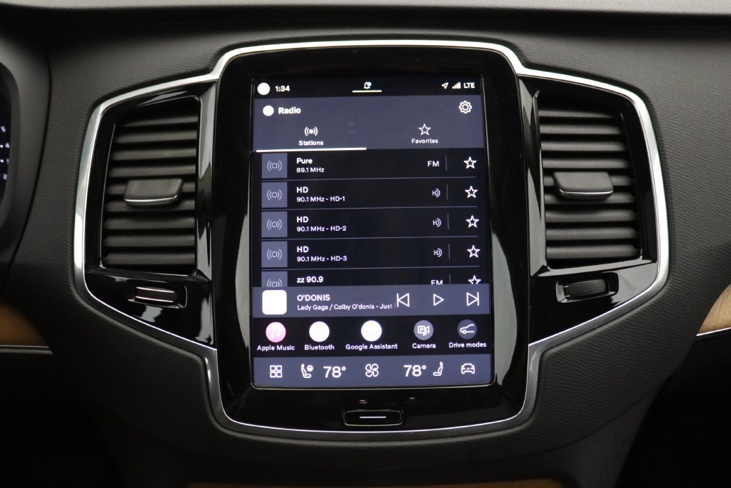Used 2023 Volvo XC90 B6 Plus w/ Protection Package Premier AWD/4WD image 29