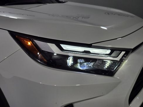 Used 2024 Toyota RAV4 XLE image 5