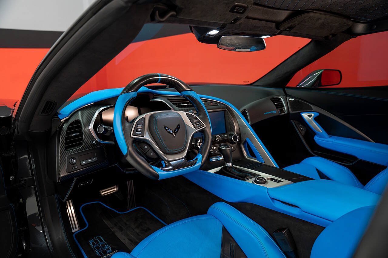 Used 2017 Chevrolet Corvette Grand Sport RWD image 41